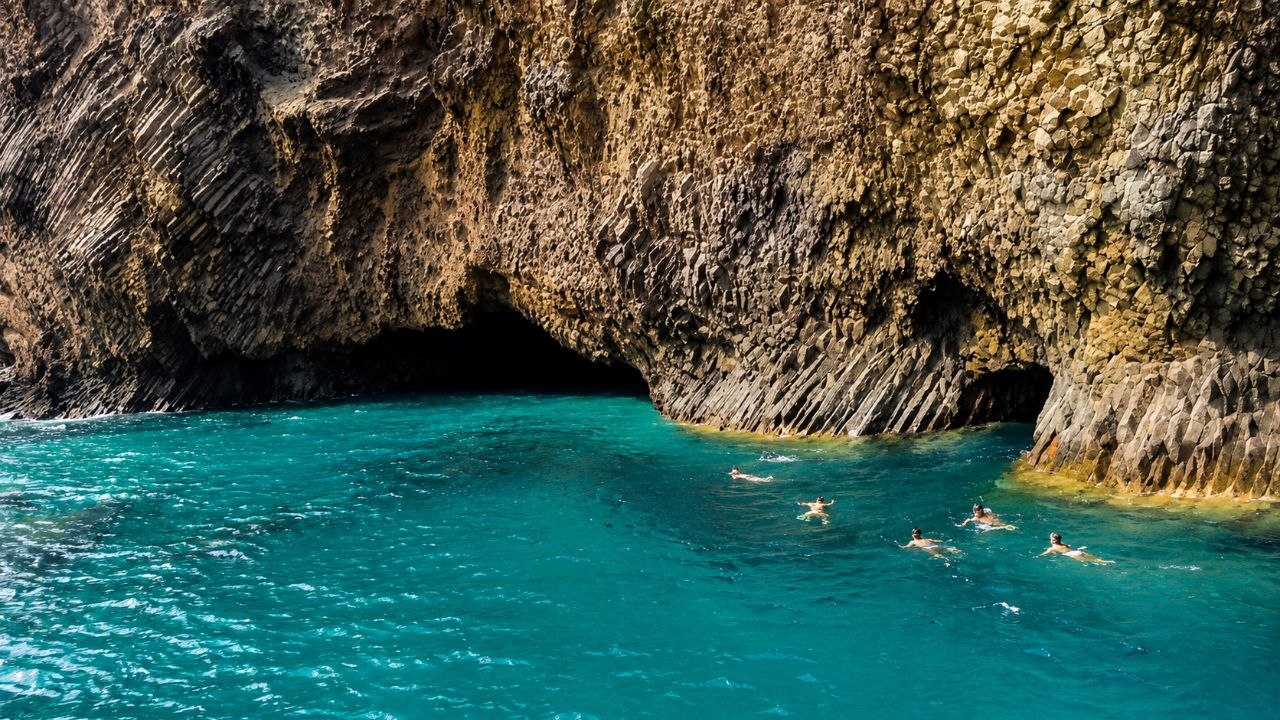Cala virgen del Parque Natural Cabo de Gata-Níjar