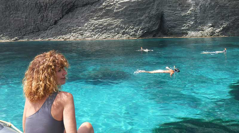 rutas y paseos privados en barco en Cabo de Gata