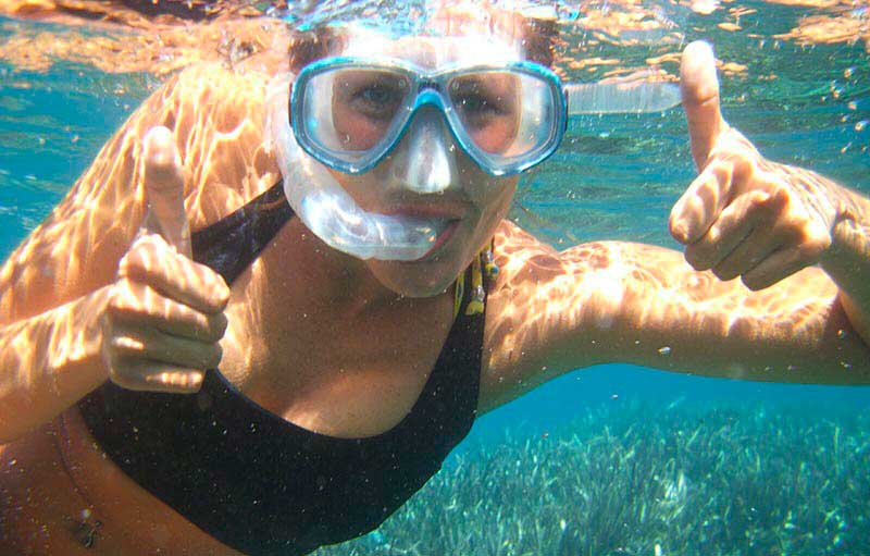 rutas y paseos en barco de paisaje y snorkel en Cabo de Gata